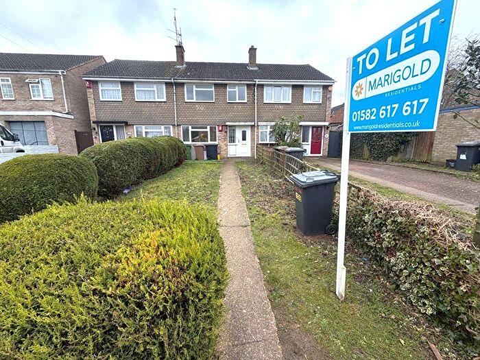 3 Bedroom Terraced House To Rent In Holgate Drive, Luton, LU4