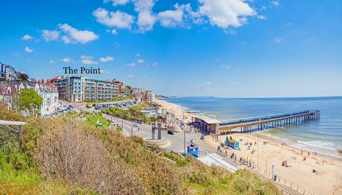 2 Bedroom Flat To Rent In Marina Close, Sea Road, Boscombe Spa, Bournmouth, Dorset, BH5