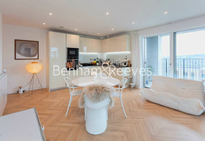 2 Bedroom Apartment To Rent In Birch House, Kidbrooke Village, SE3