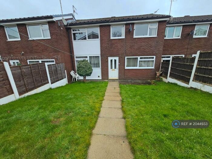 3 Bedroom Terraced House To Rent In Meadow Court, Oswaldtwistle, Accrington, BB5