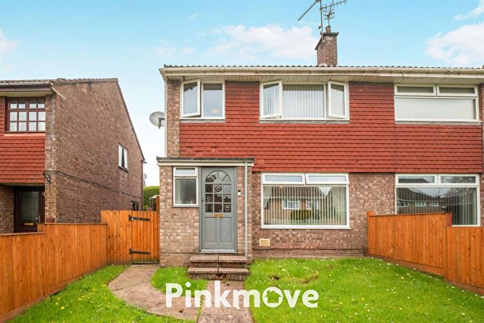 3 Bedroom Semi Detached House For Sale In Pilton Vale, Newport, NP20