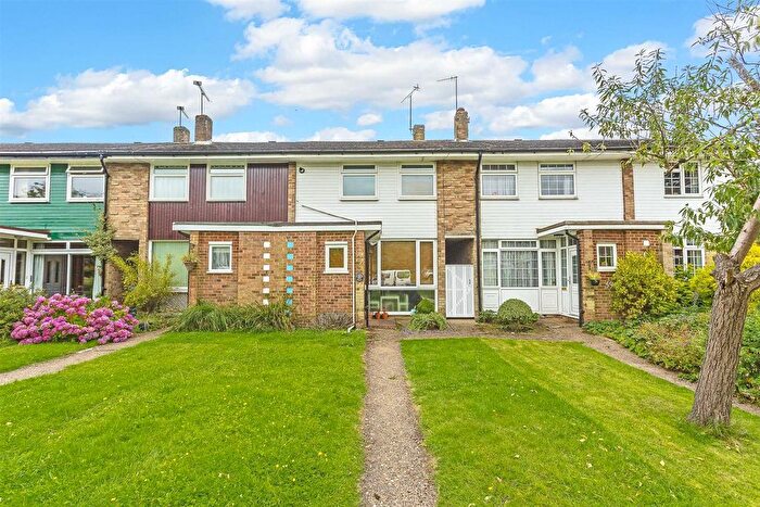 3 Bedroom Terraced House To Rent In Hazelwood Road, Hurst Green, Oxted, RH8