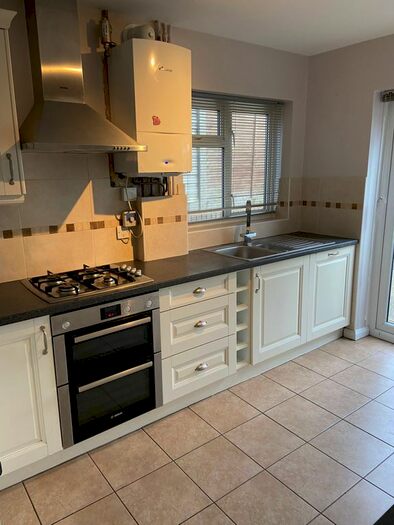 3 Bedroom Detached House To Rent In Fairleas, Sittingbourne, ME10