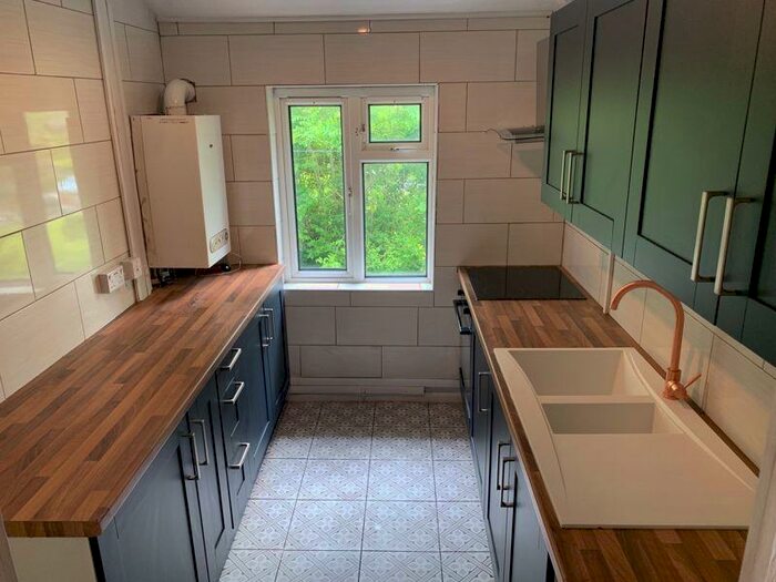 1 Bedroom Flat To Rent In Cropredy Road, Birmingham, B31