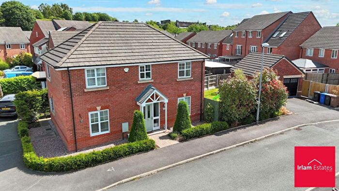 4 Bedroom Detached House For Sale In Roseway Avenue, Cadishead, M44