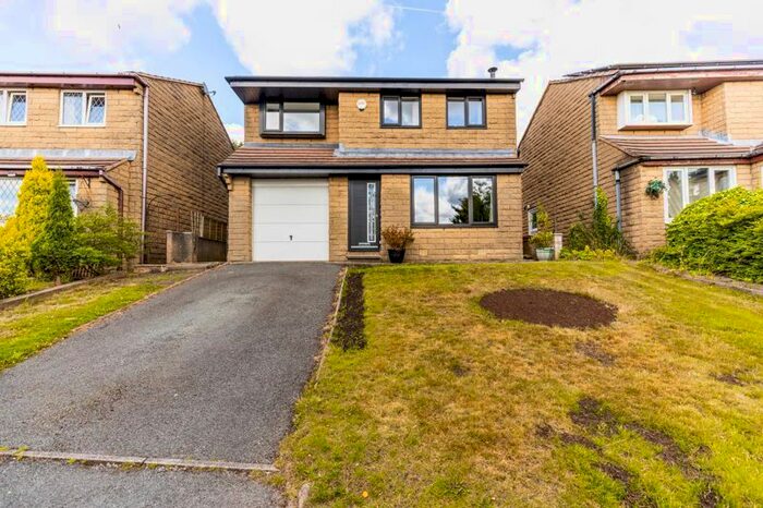 4 Bedroom Detached House To Rent In Rowan Tree Close, Accrington, BB5