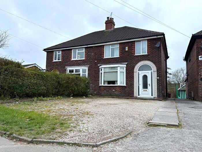 3 Bedroom Semi-Detached House For Sale In Burton Road, Woodville, Swadlincote, DE11