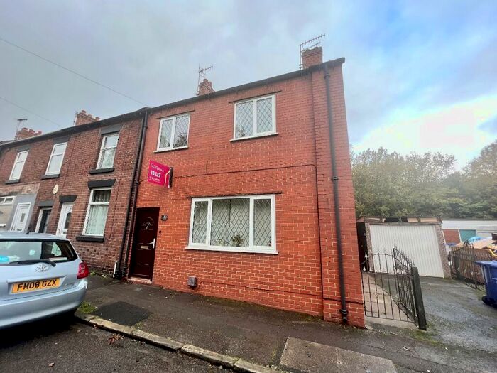 5 Bedroom Terraced House To Rent In Church Street, Silverdale, ST5