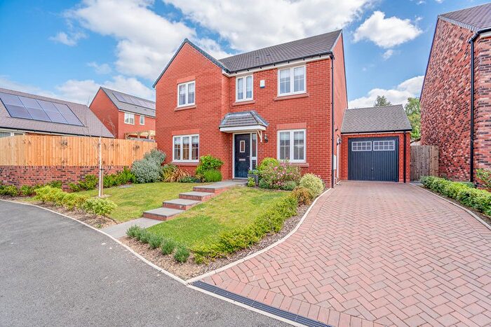 4 Bedroom Detached House For Sale In School Meadow, Abberley, WR6