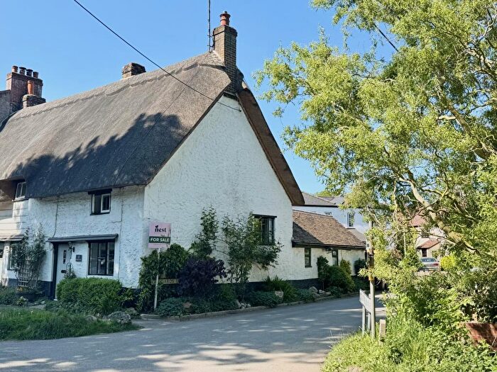 2 Bedroom Cottage For Sale In Lottage Road, Aldbourne, SN8