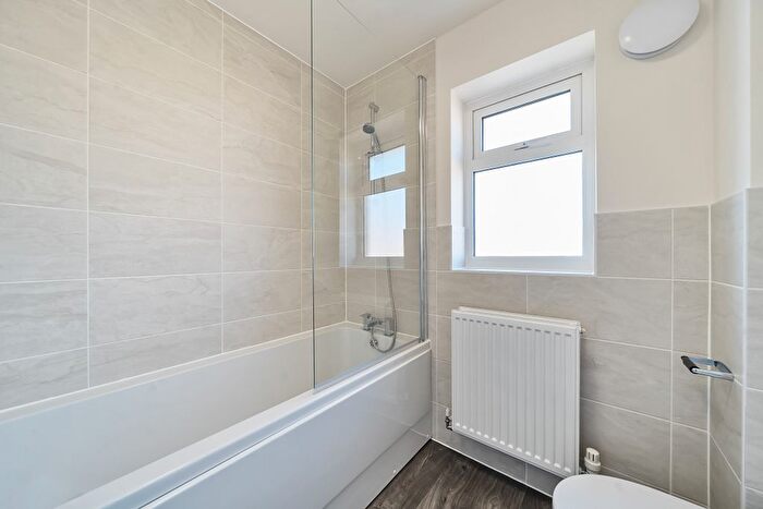 2 Bedroom Property To Rent In Southwold Drive, Hampton Beach, Peterborough, PE7