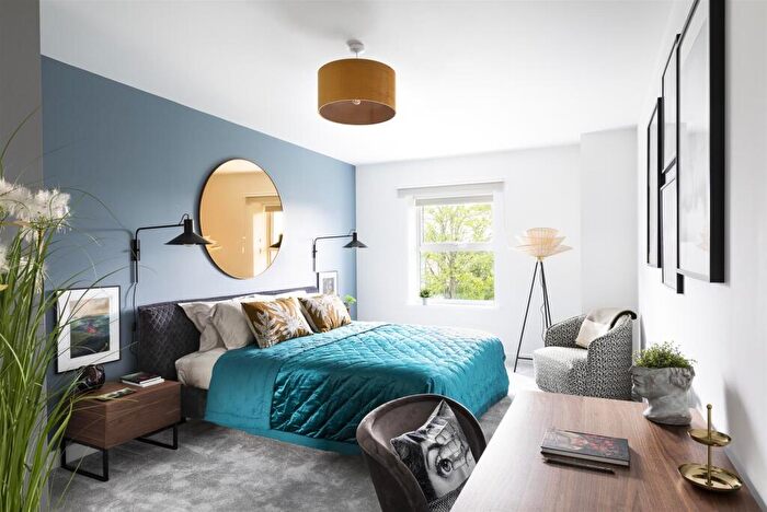 2 Bedroom Apartment For Sale In Burr Court, Whetstone, London, N20