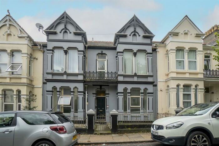1 Bedroom Flat To Rent In Connaught Avenue, Plymouth, PL4