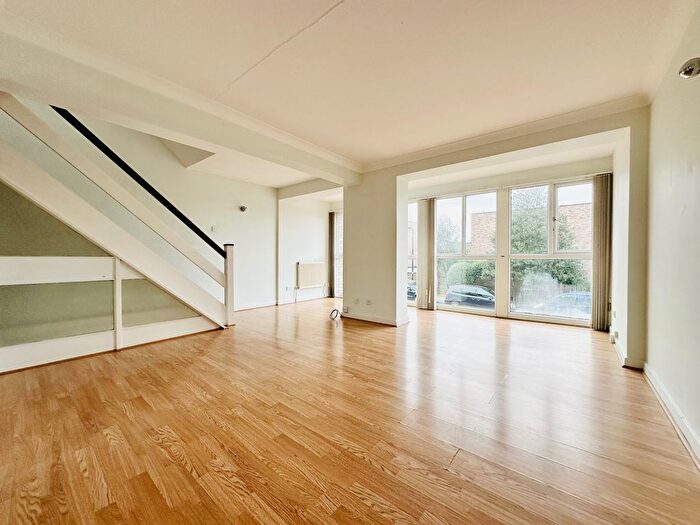 4 Bedroom Terraced House For Sale In Templewood, West Ealing, W13