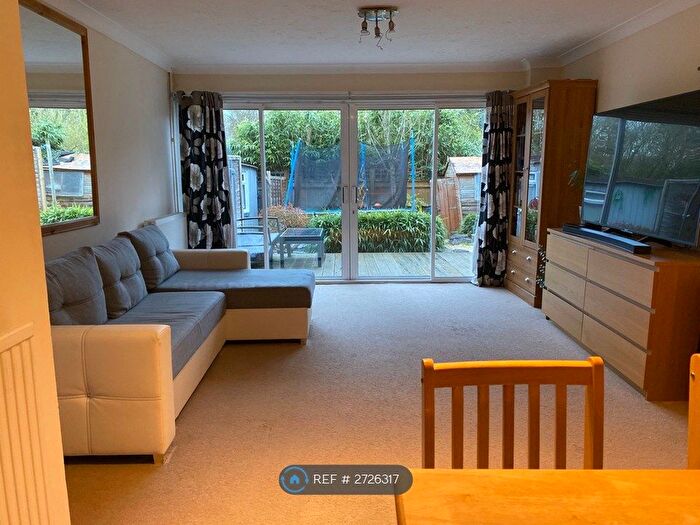 2 Bedroom End Of Terrace House To Rent In Aylsham Close, Tilehurst, Reading, RG30