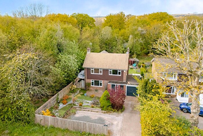 4 Bedroom Detached House For Sale In Snatts Road, Uckfield, TN22