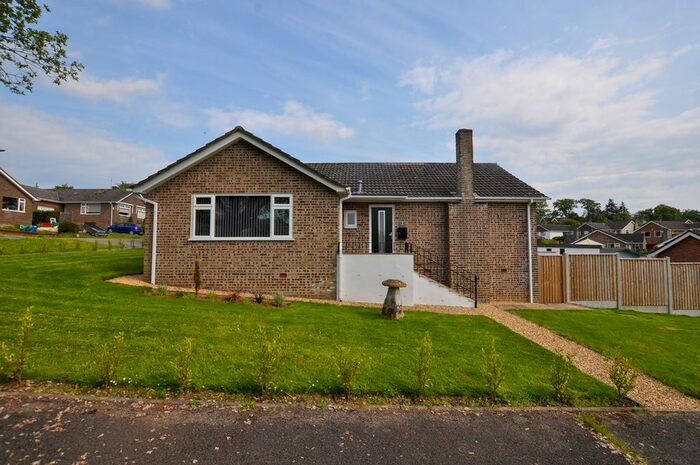 3 Bedroom Detached Bungalow To Rent In Glendale Close, Wimborne, BH21