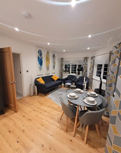 2 Bedroom Flat To Rent In Seren House, A, High Street Strood, Rochester, ME2