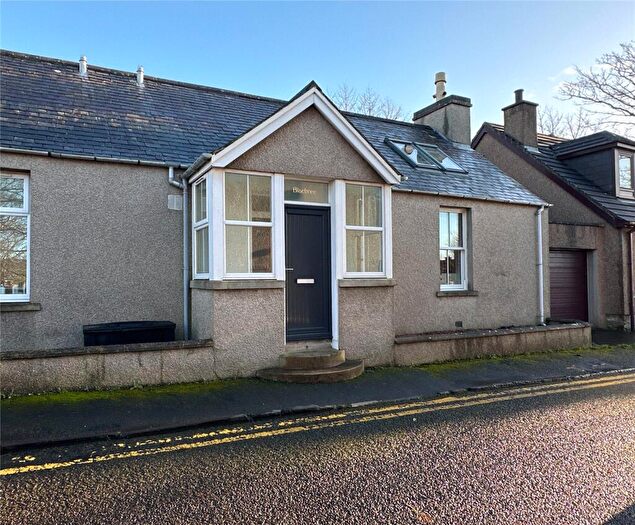 Semi Detached House For Sale In Blachree, Earls Court, Watergate, KW15