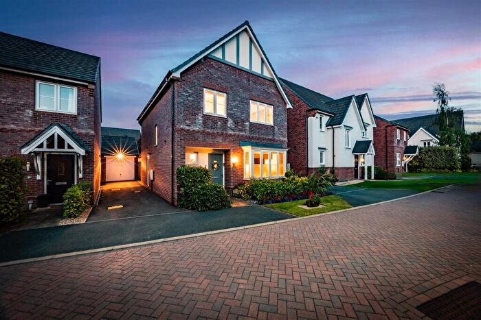 4 Bedroom Detached House For Sale In Immaculate Detached Property On A Quiet Cul-de-sac In The Heart Of The Village, CW9