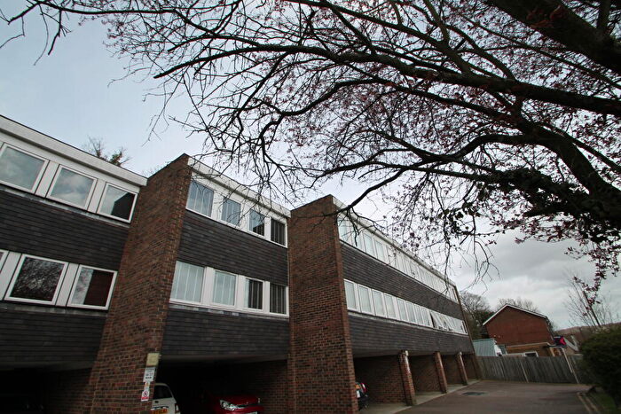 1 Bedroom Flat To Rent In Biddulph Road, South Croydon, CR2