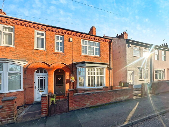 3 Bedroom Semi Detached House For Sale In Burgess Street, Wigston, LE18