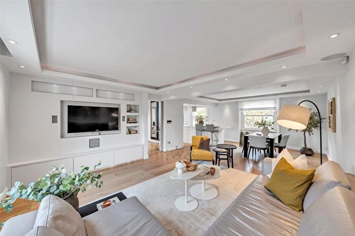 3 Bedroom Flat For Sale In Carlton Hill, St John's Wood, London, NW8