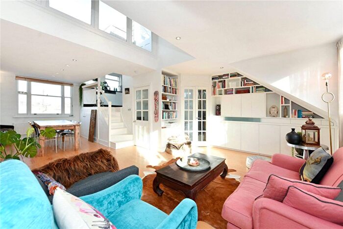 3 Bedroom Flat For Sale In Ainger Road, Primrose Hill, London, NW3