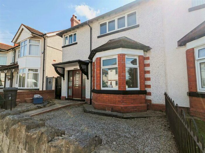 4 Bedroom Semi-Detached House To Rent In Pendorlan Avenue, Colwyn Bay, LL29