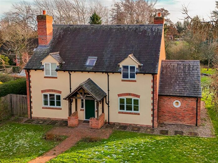 4 Bedroom Detached House For Sale In Upper Welland Road, Malvern, WR14