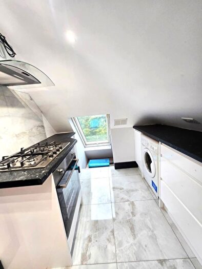 1 Bedroom Property To Rent In Victoria Court, Green Man Lane, Feltham, Middlesex, TW14