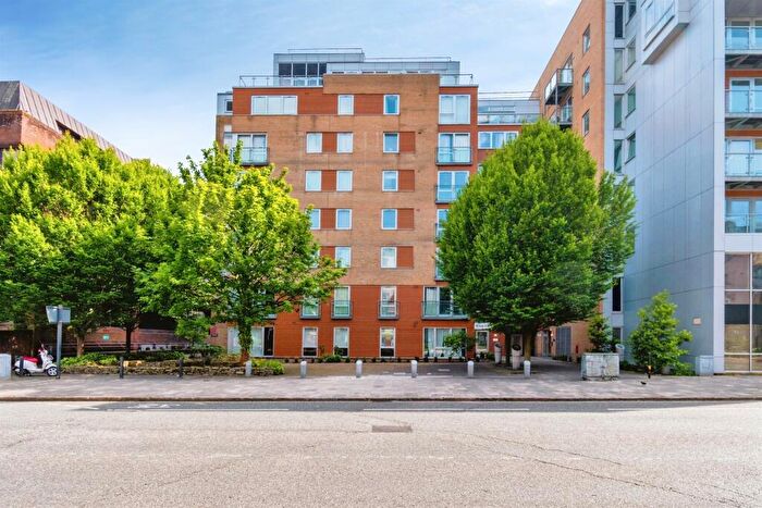 1 Bedroom Flat For Sale In Briton Street, Southampton, SO14