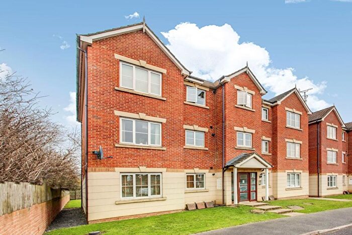 2 Bedroom Flat To Rent In Haydon Drive, Wallsend, Tyne And Wear, NE28