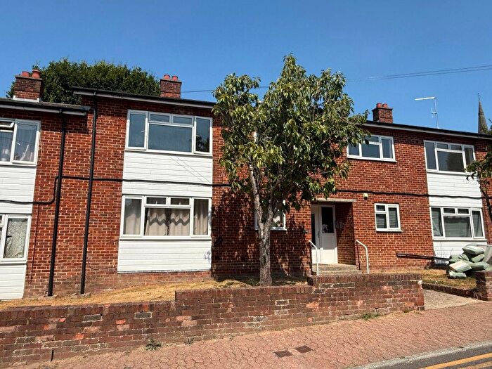 1 Bedroom Flat For Sale In Park Street, Tunbridge Wells, Kent, TN2