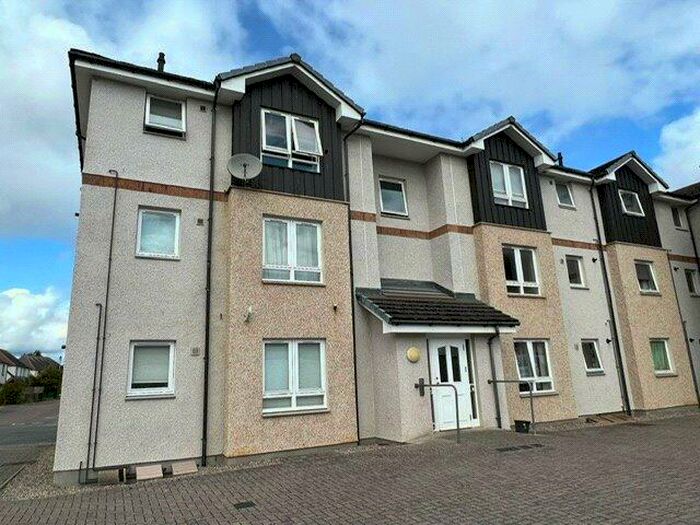 2 Bedroom Flat For Sale In Jamaica Street, Inverness, Highland, IV3