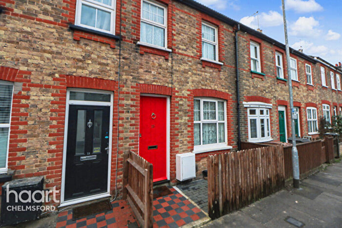 2 Bedroom Terraced House For Sale In Gainsborough Crescent, Chelmsford, CM2
