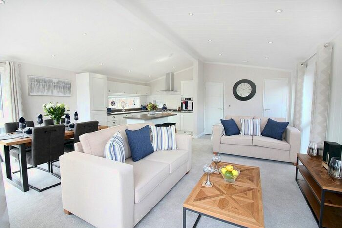 2 Bedroom Lodge For Sale In Eaton, Congleton, CW12