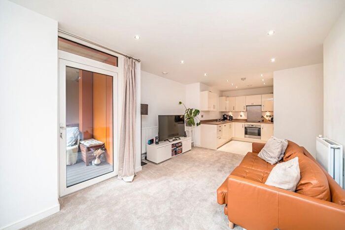 1 Bedroom Flat For Sale In Cable Walk, Greenwich, SE10