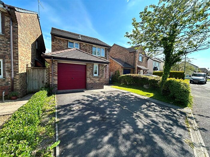 3 Bedroom Detached House For Sale In Higher Westlake Road, Roundswell, Barnstaple, Devon, EX31