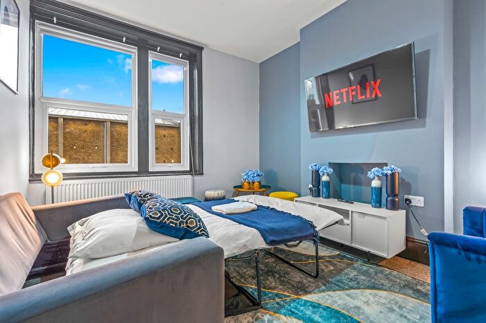2 Bedroom Flat To Rent In Fulham, SW6