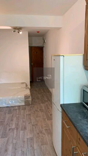 1 Bedroom Studio To Rent In Wesley Avenue, North West, London, NW10