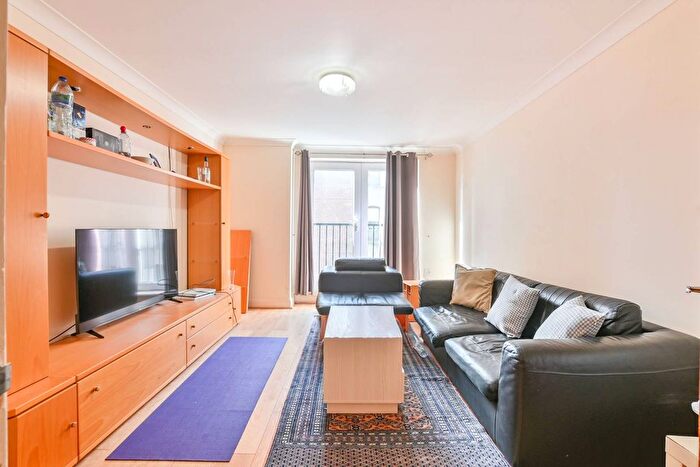 2 Bedroom Flat To Rent In Aria House, Covent Garden, London, WC2B