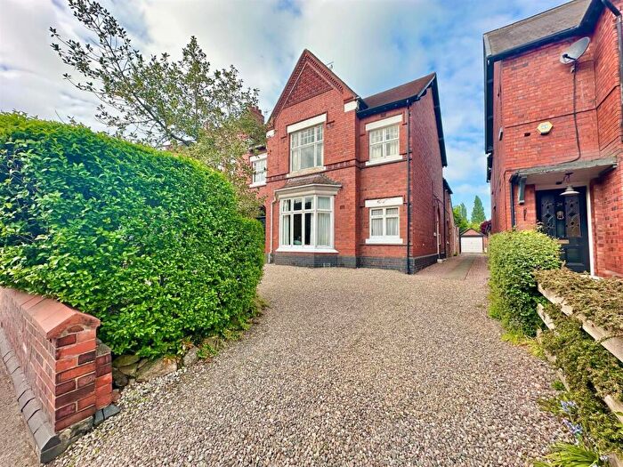 3 Bedroom Flat For Sale In Wellington Road, Nantwich, Cheshire, CW5