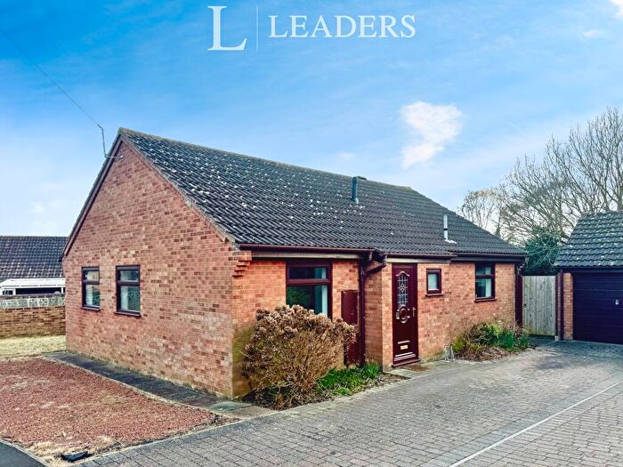 3 Bedroom Detached House To Rent In Rackham Close, Hopton, Great Yarmouth, NR31