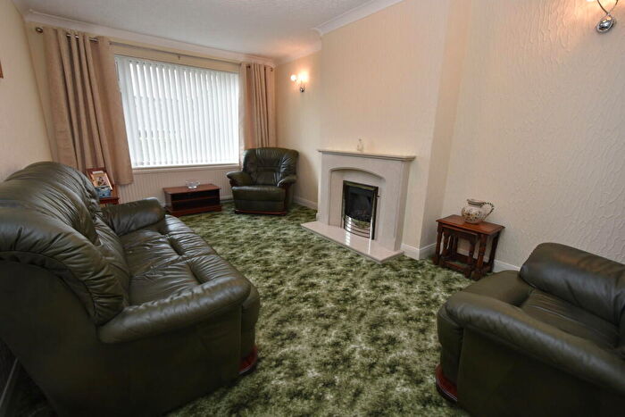 2 Bedroom Semi-Detached Bungalow For Sale In Rydal Avenue, Barrow-in-Furness, LA14