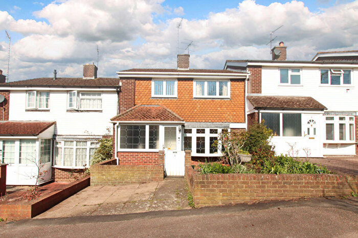 3 Bedroom Terraced House For Sale In Small Acre, Hemel Hempstead, HP1
