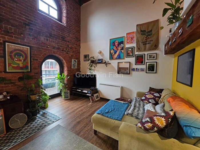 2 Bedroom Flat To Rent In Jacksons Warehouse, Tariff Street, Piccadilly Basin, M1