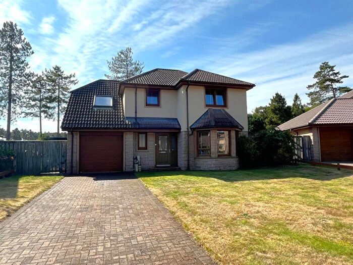 4 Bedroom Detached House For Sale In Provost Drive, Lossiemouth, IV31