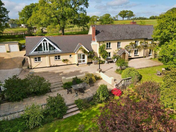 9 Bedroom Detached House For Sale In Winkleigh, Devon, EX19