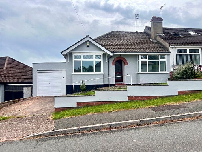 3 Bedroom Bungalow To Rent In Warmington Road, Whitchurch, Bristol, BS14
